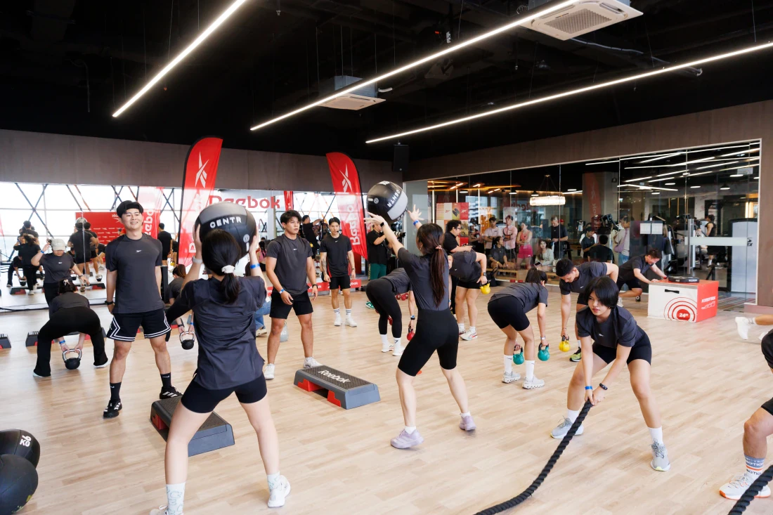 Reebok Road to Hybrid Challenge #1